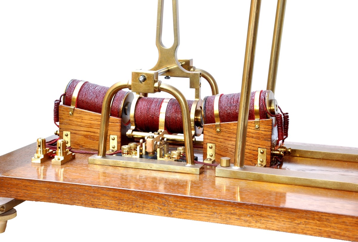 Motore alternativo di Botto, dettaglio elettromagneti